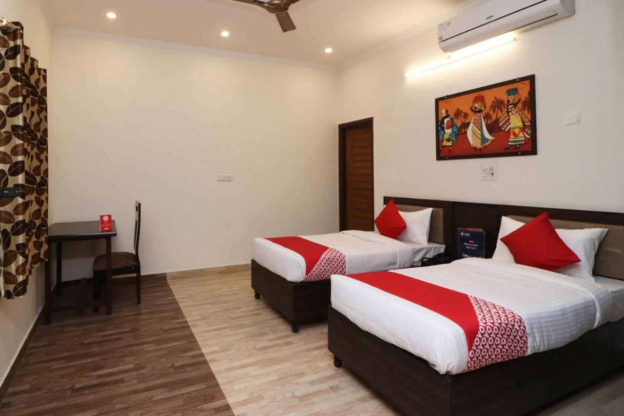 Nest Residency Faridabad Eksteriør bilde