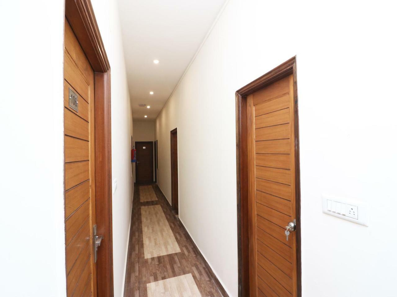 Nest Residency Faridabad Eksteriør bilde